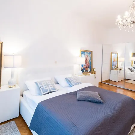 Apartman Gallery